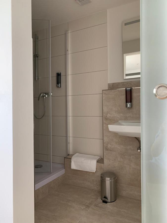 Hgh - Hotel Garni Helbig Neustadt an der Weinstraße Екстериор снимка