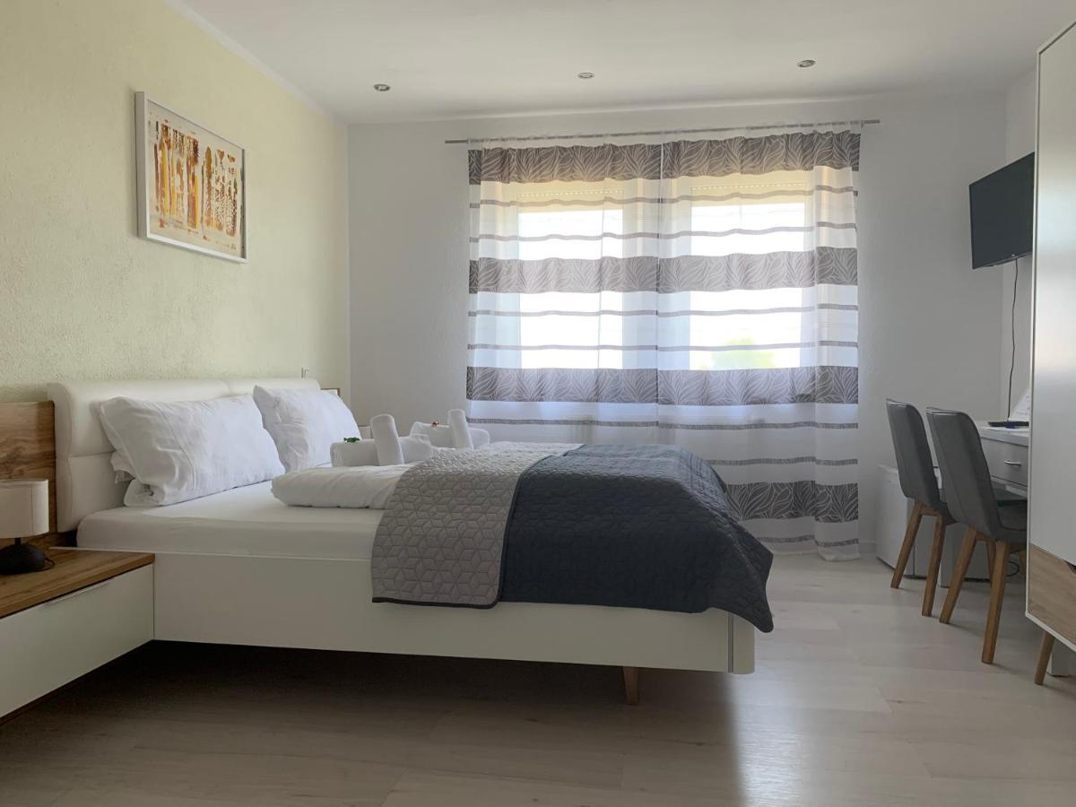 Hgh - Hotel Garni Helbig Neustadt an der Weinstraße Екстериор снимка